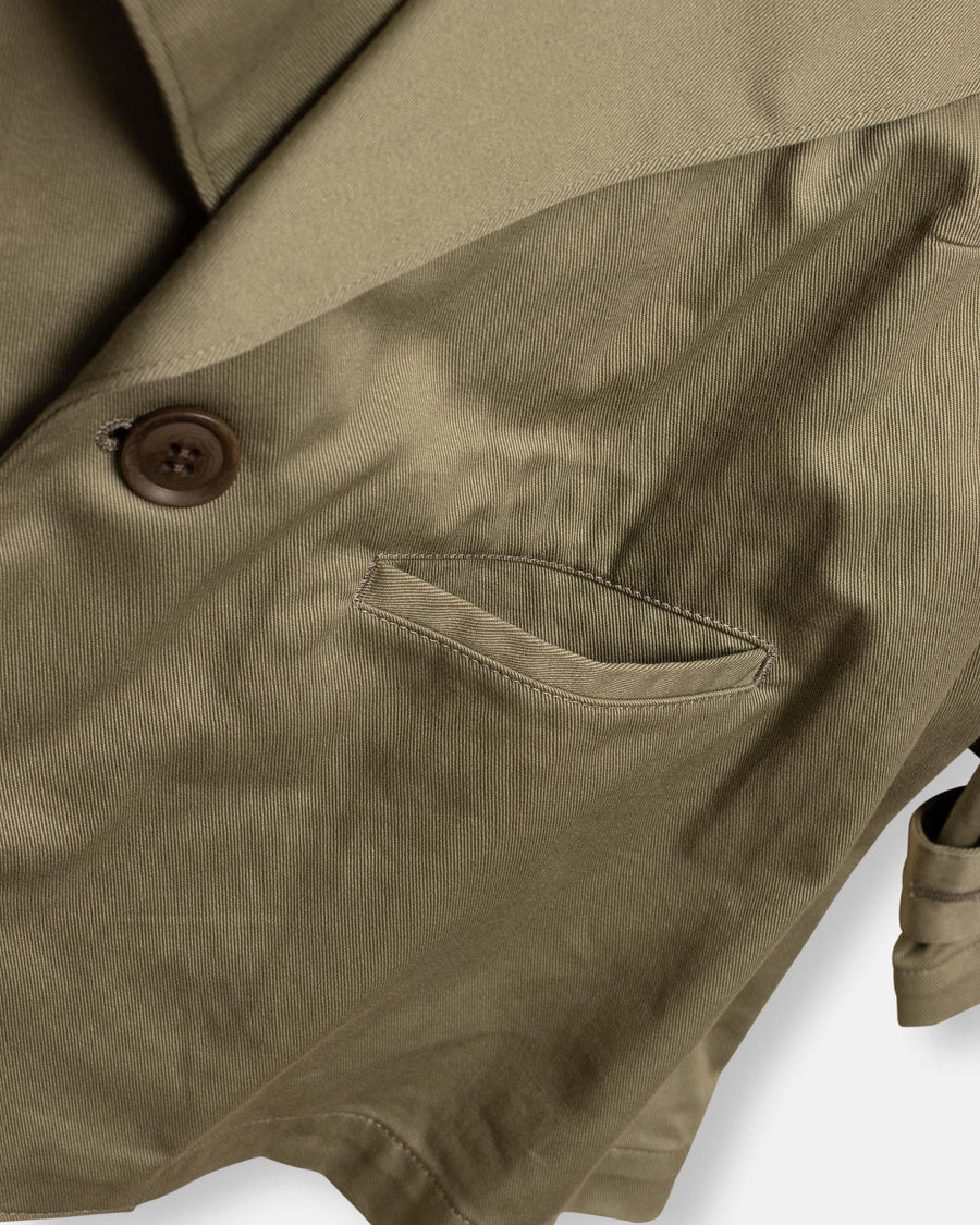wide collar jacket