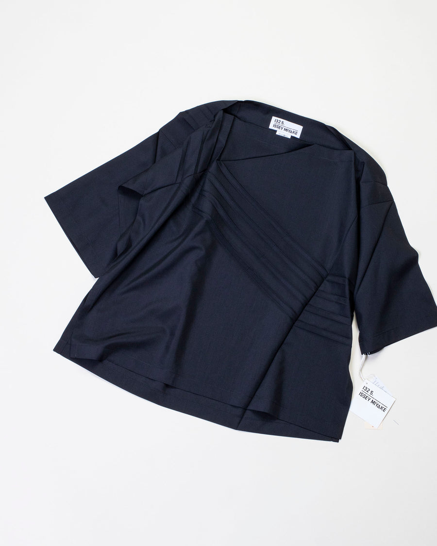 pleats t basic top