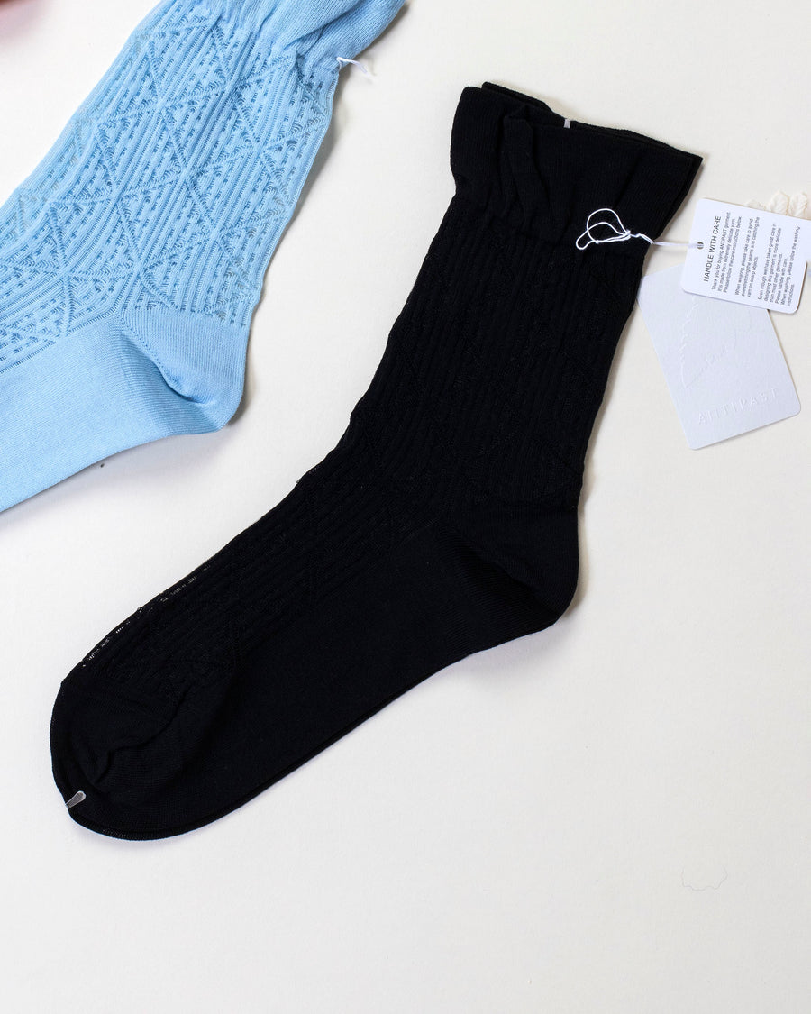 sheer diamond socks