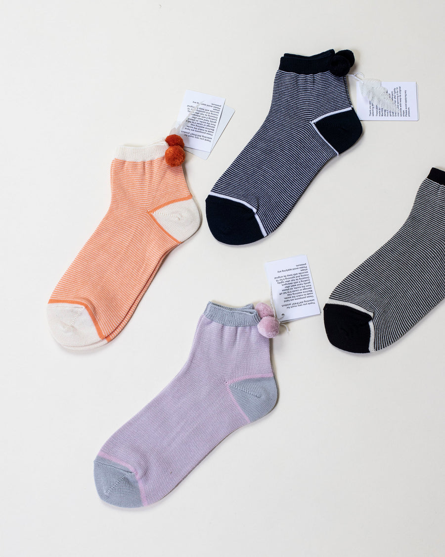 pom pom socks