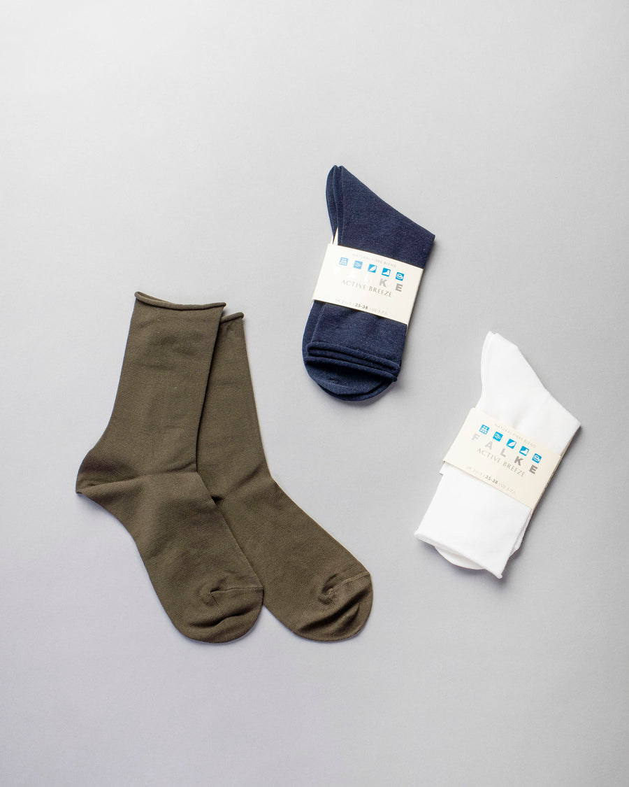 active breeze crew socks