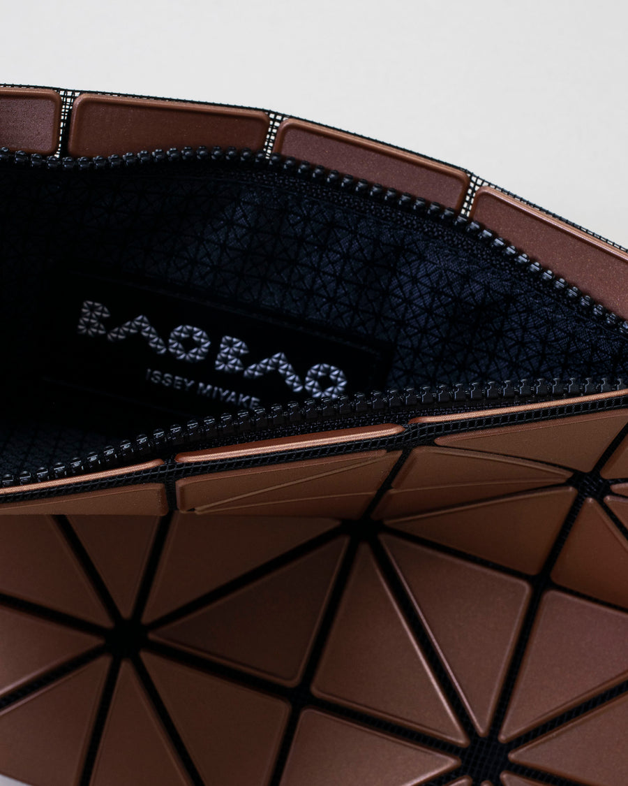 lucent metallic pouch