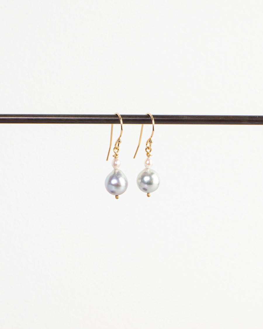 silver/grey akoya 2 pearl earrings